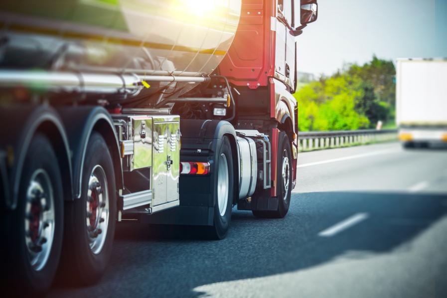Evolution des règles de mixabilité de pneumatique poids lourds sur un même essieu