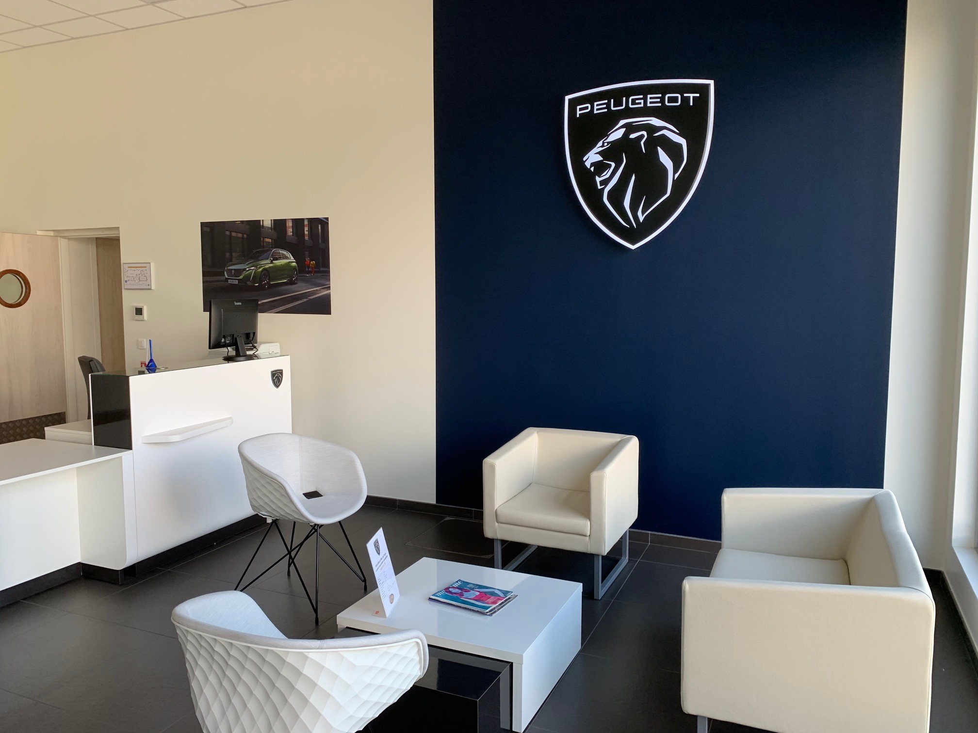SHOWROOM PEUGEOT LES MILLES